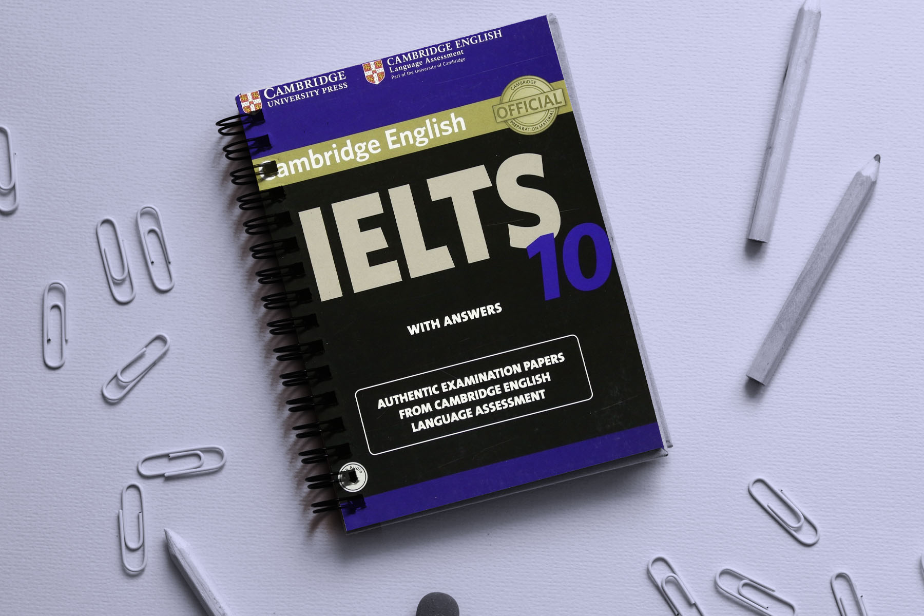 Cambridge IELTS 10